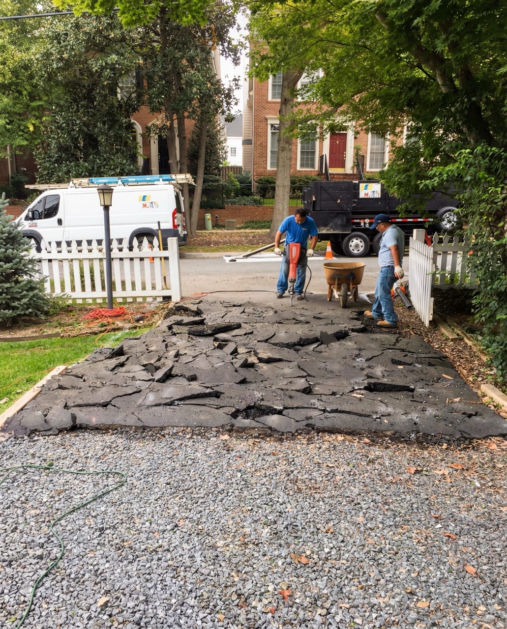 Asphalt driveway in McLean, VA — McLean, VA 1